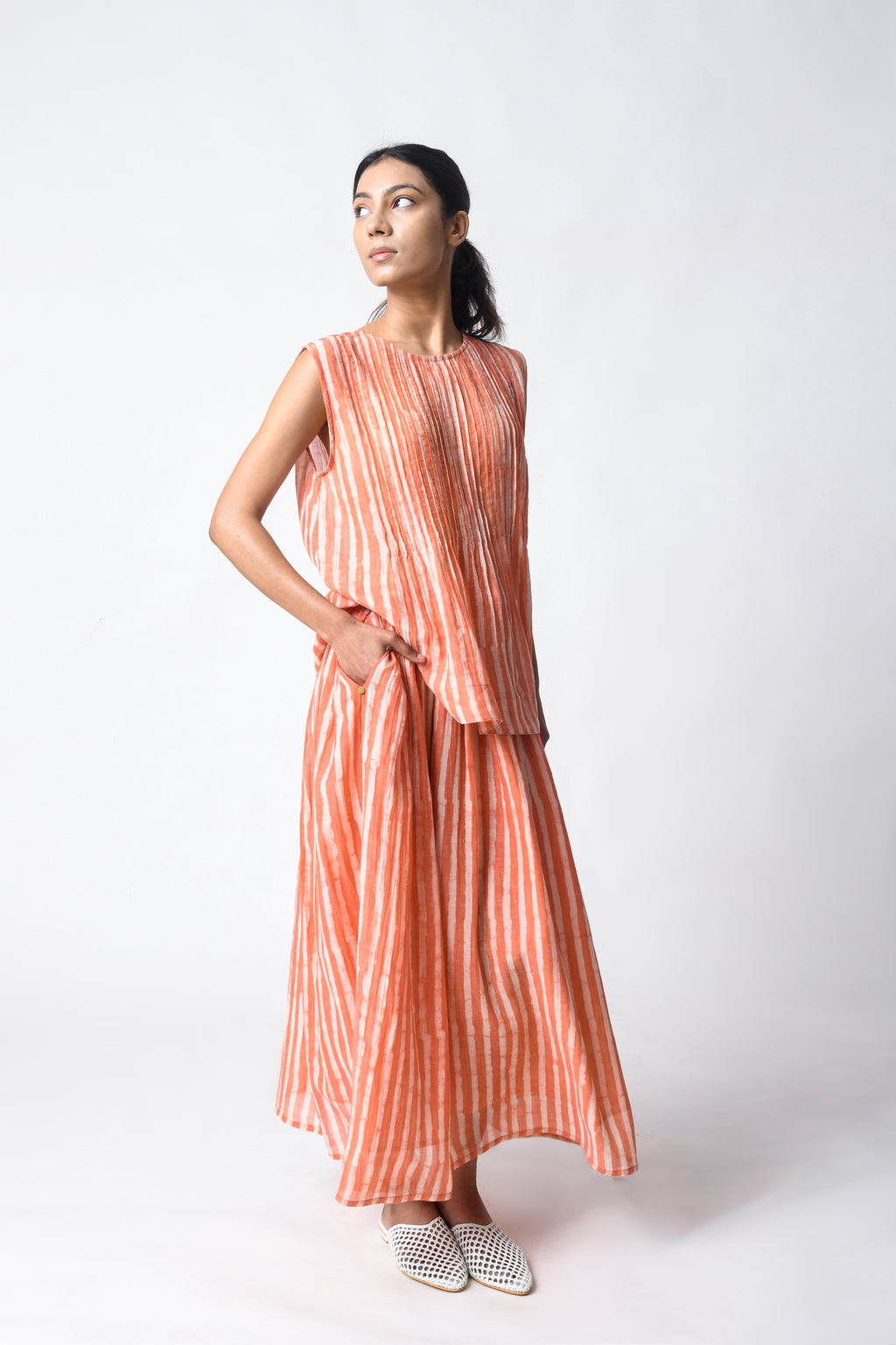 PINTUCK CORAL CORD SET