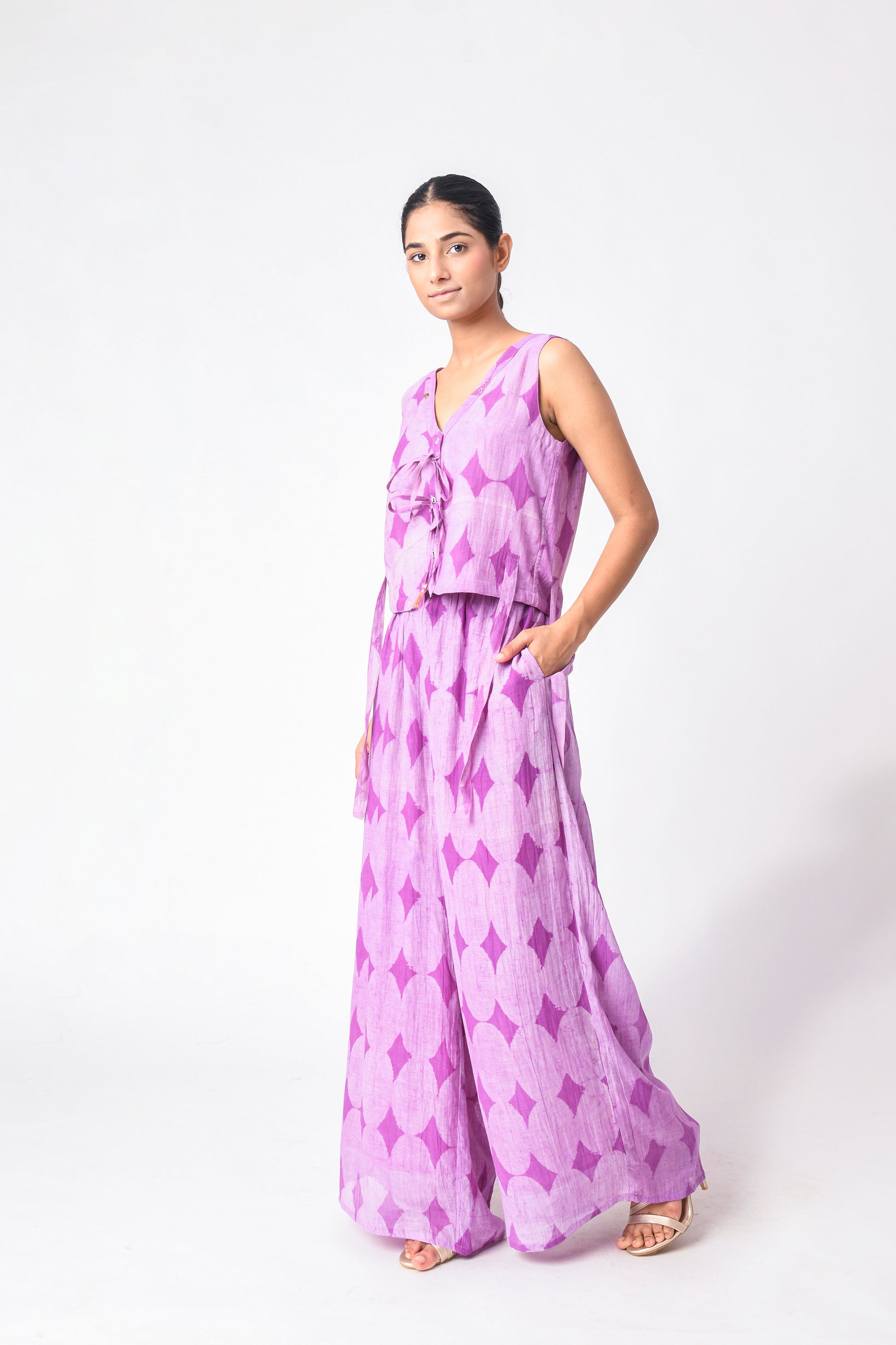VEST PLUM CORD