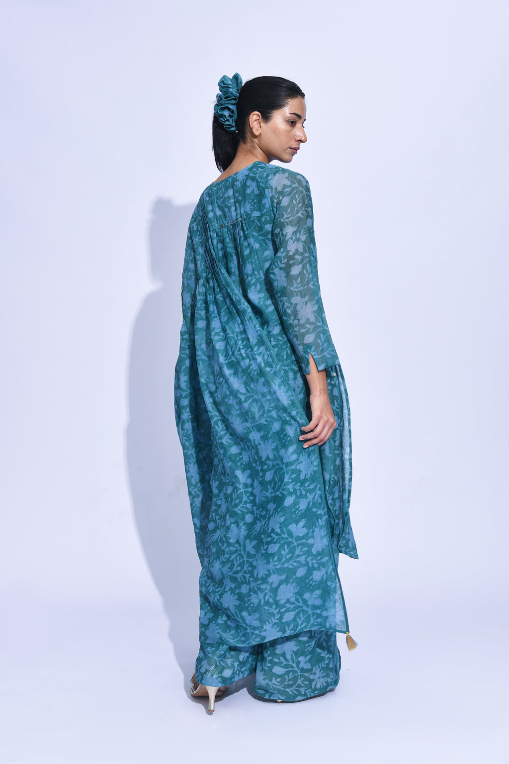 Blue mori suit set