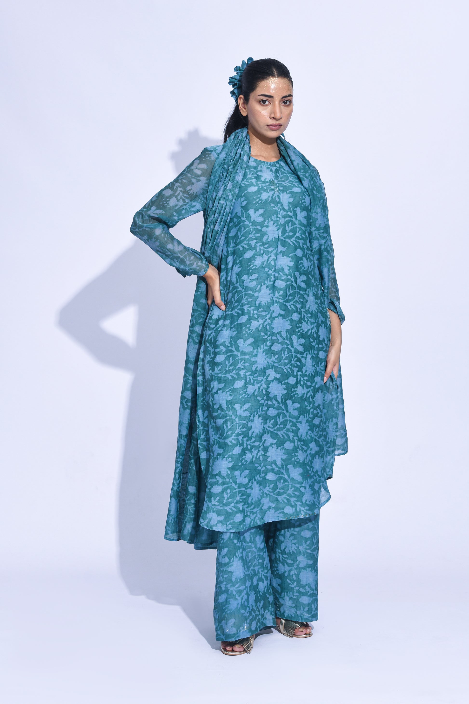 Blue mori suit set