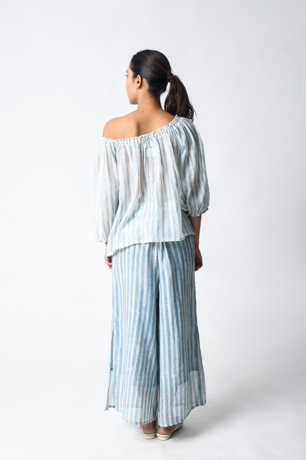 SKY OFF-SHOULDER CO-ORD SET
