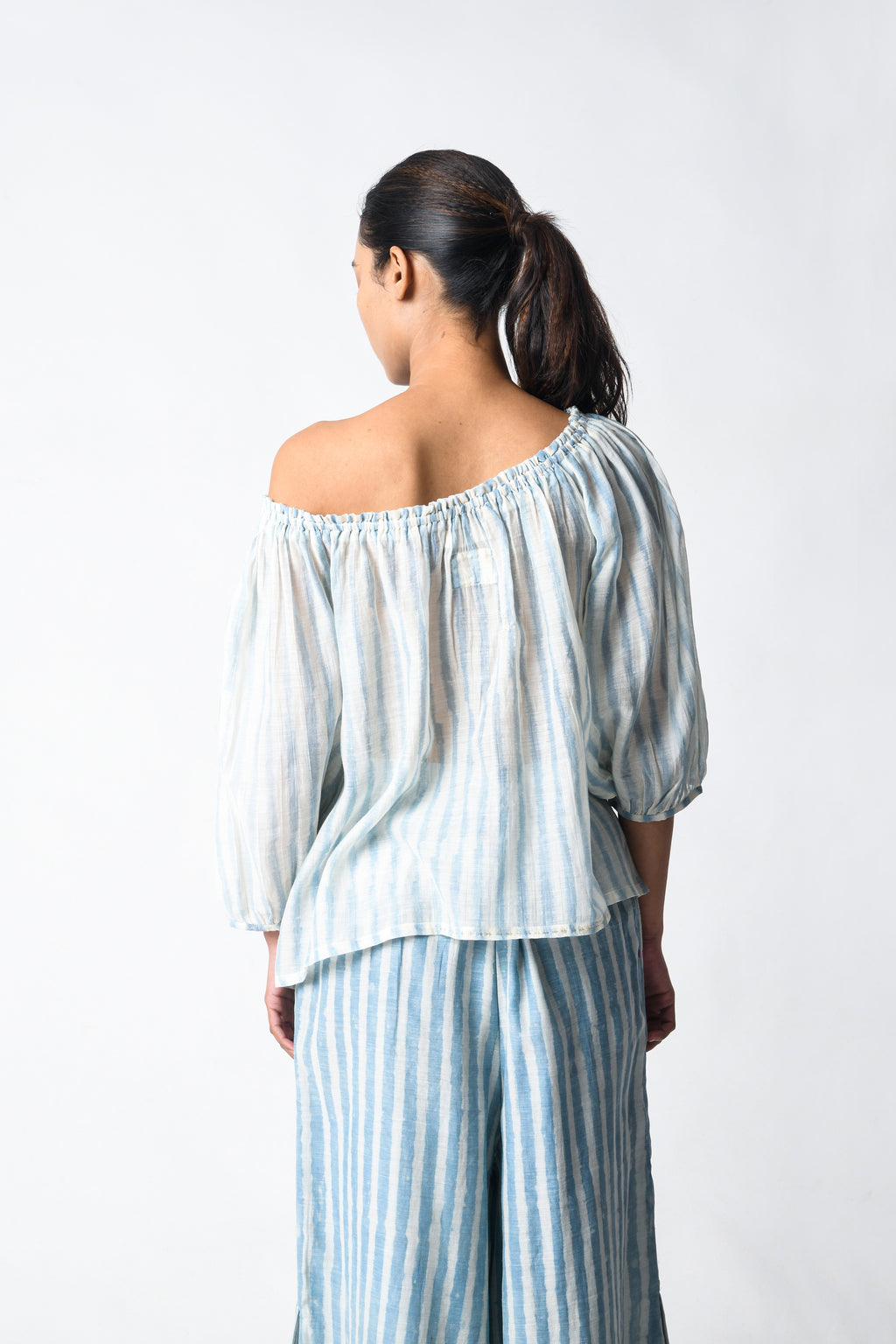 SKY OFF-SHOULDER CO-ORD SET