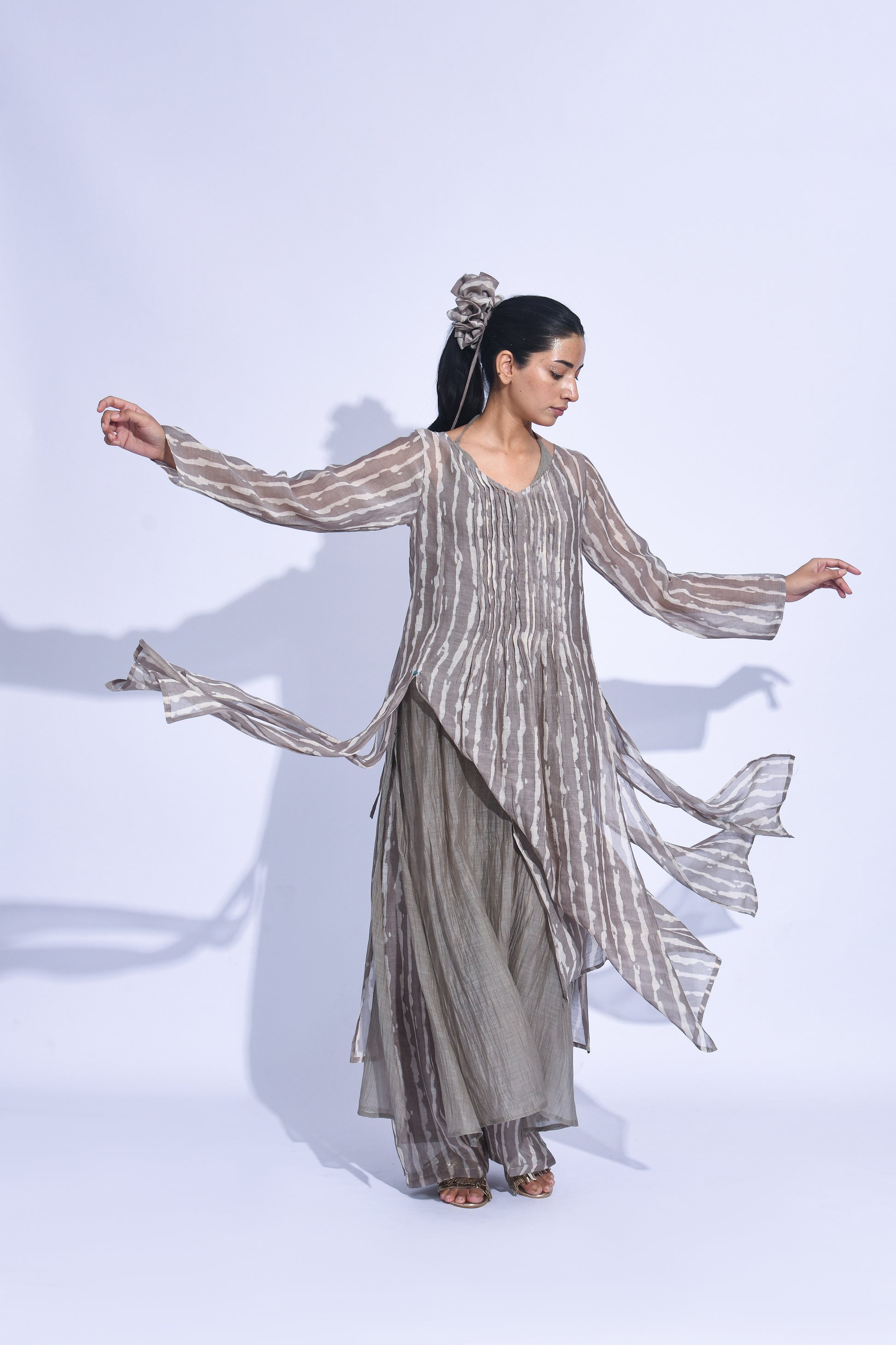 Ash Shima Layered Set