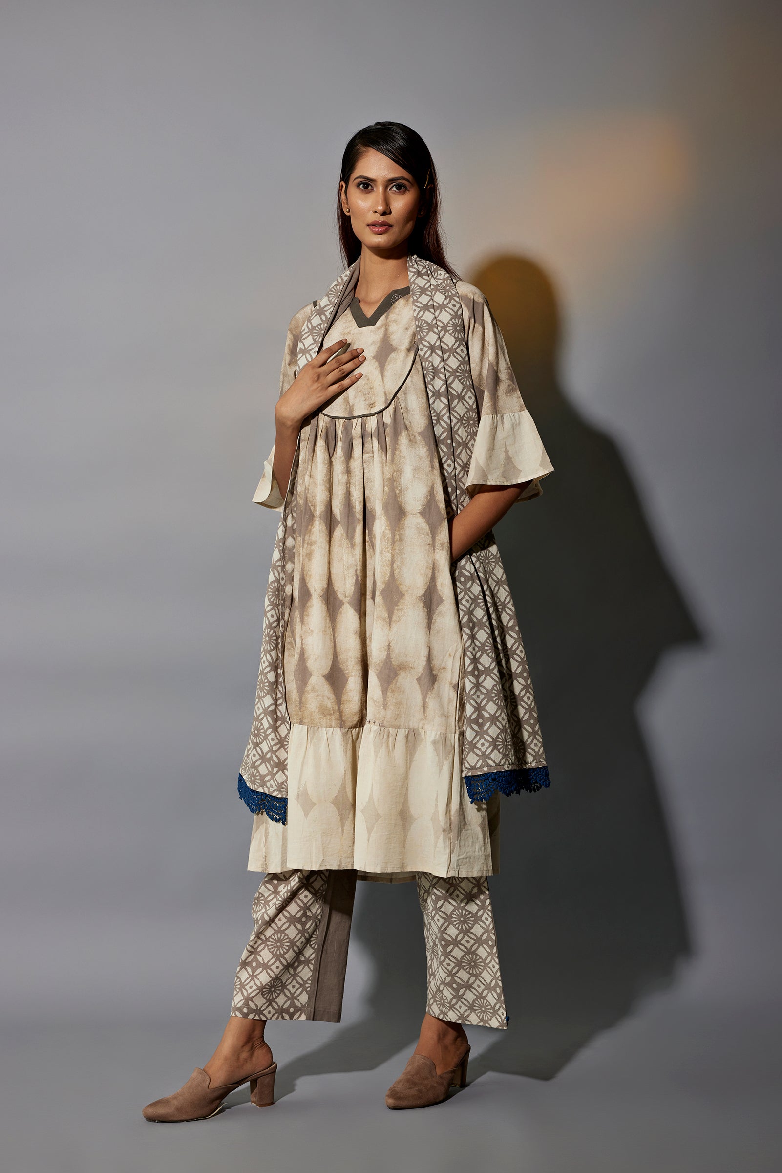 DRESS TROUSER STOLE