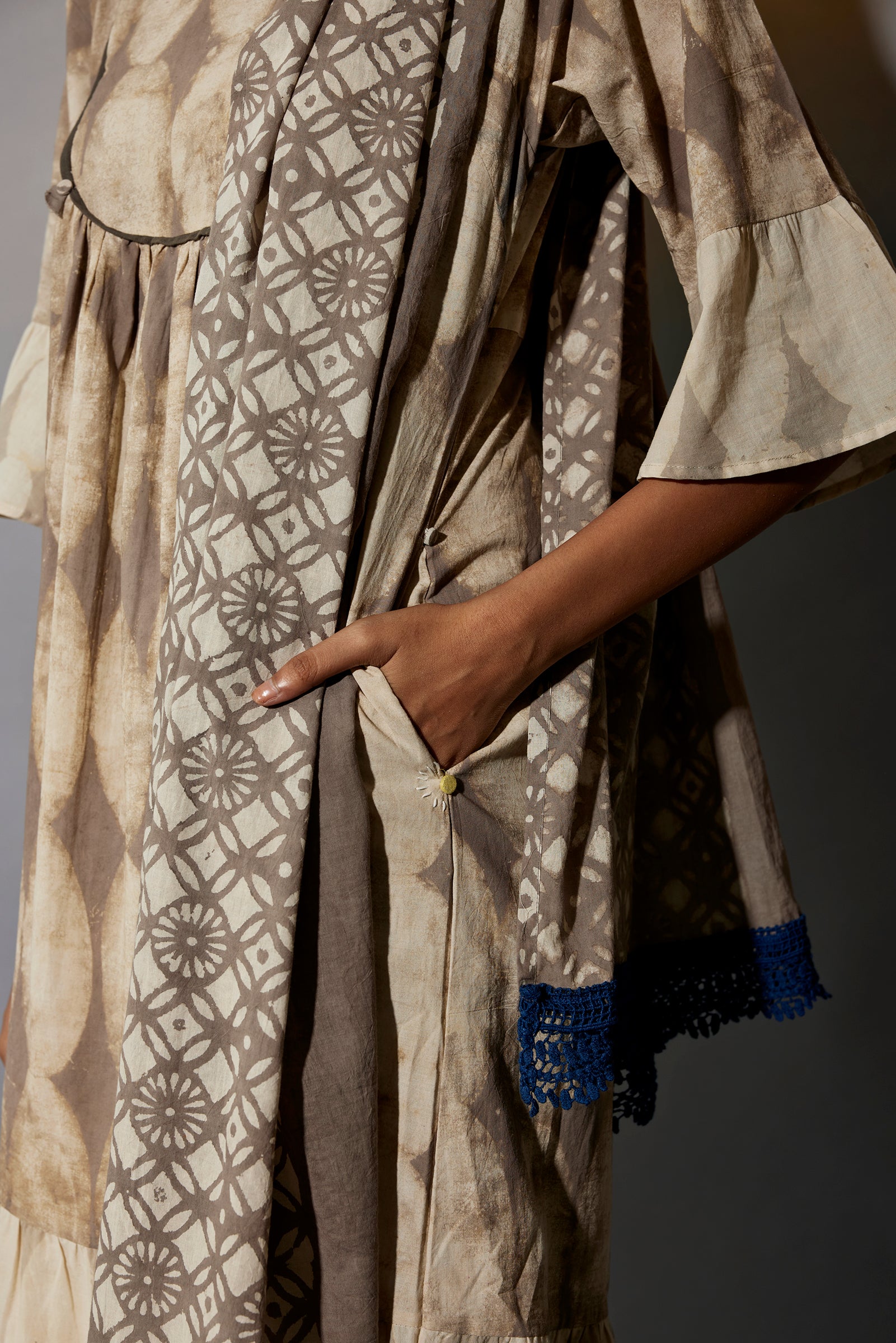 DRESS TROUSER STOLE