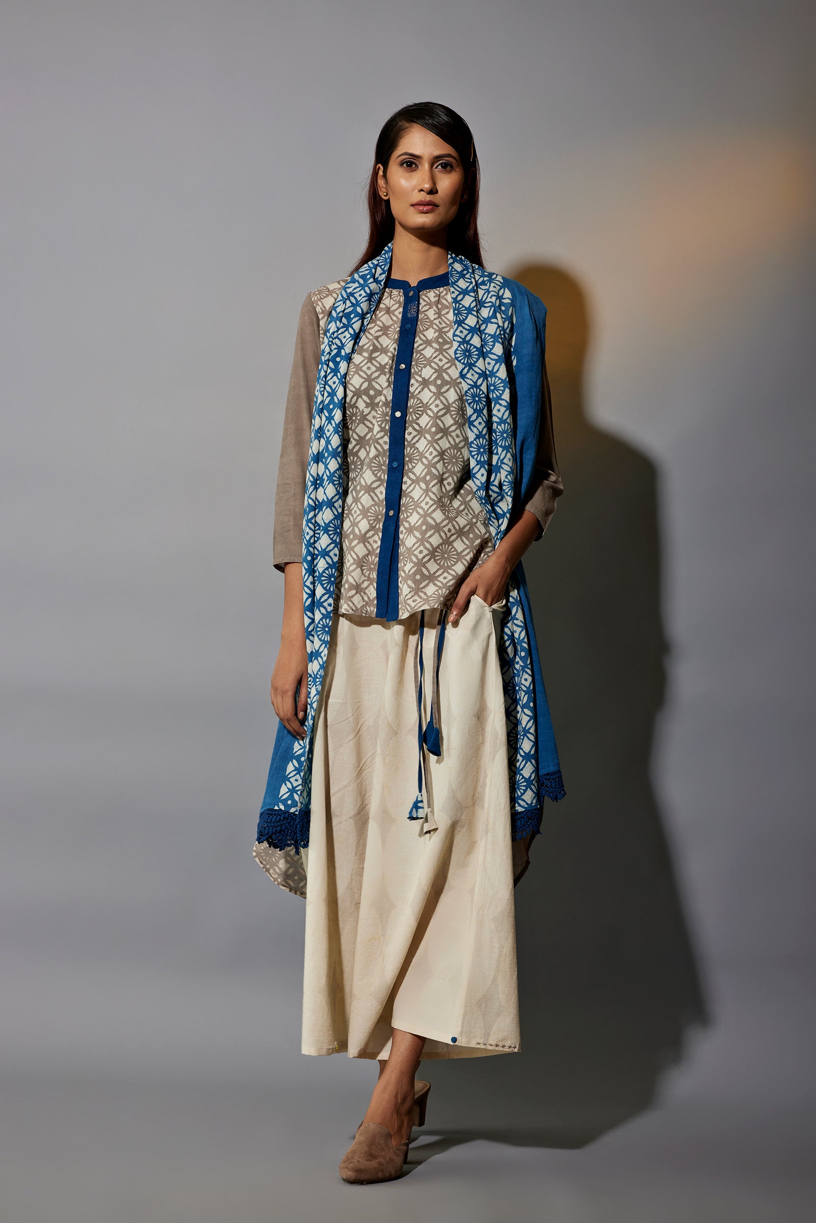 DRESS TROUSER STOLE