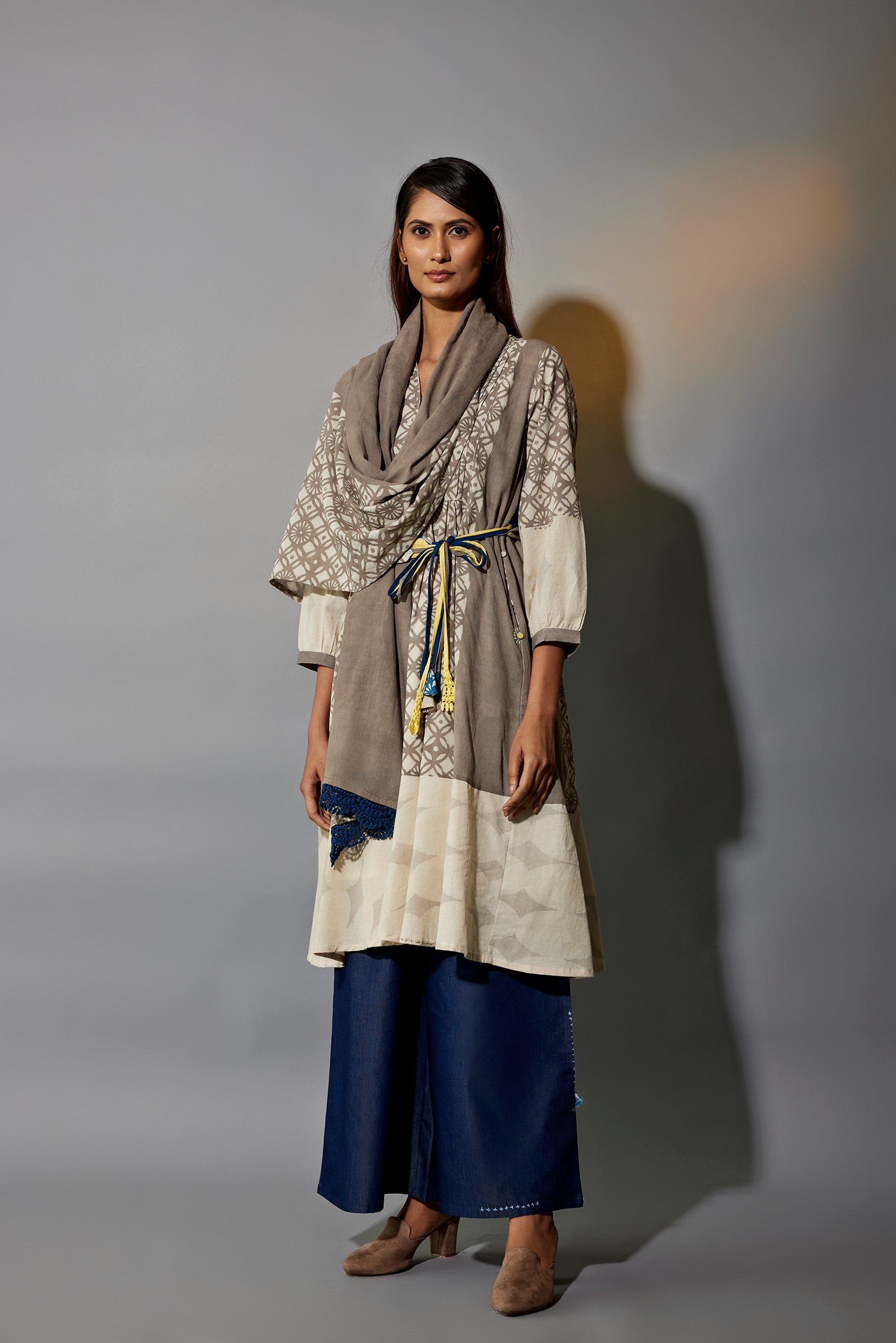 DRESS TROUSER STOLE