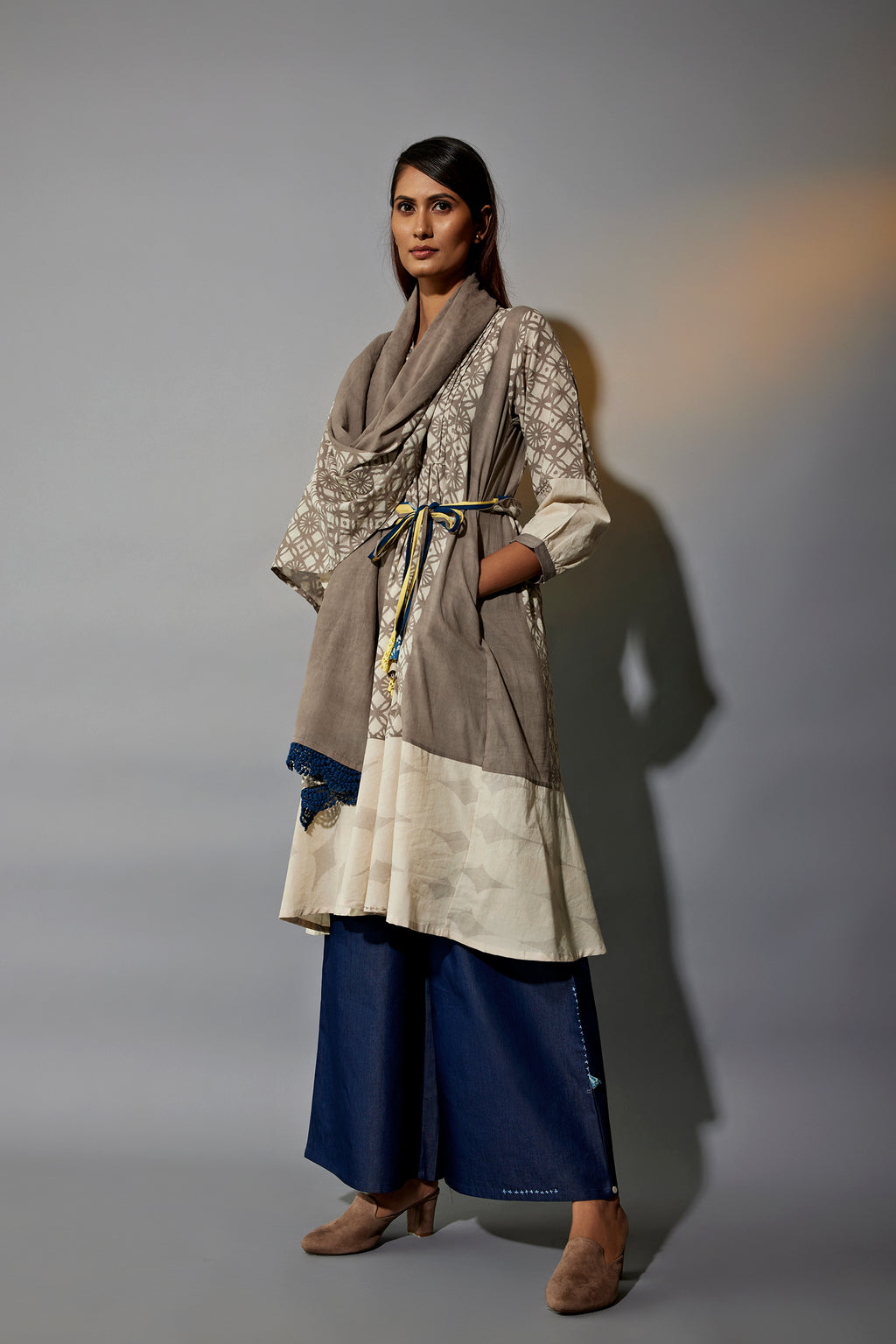DRESS TROUSER STOLE
