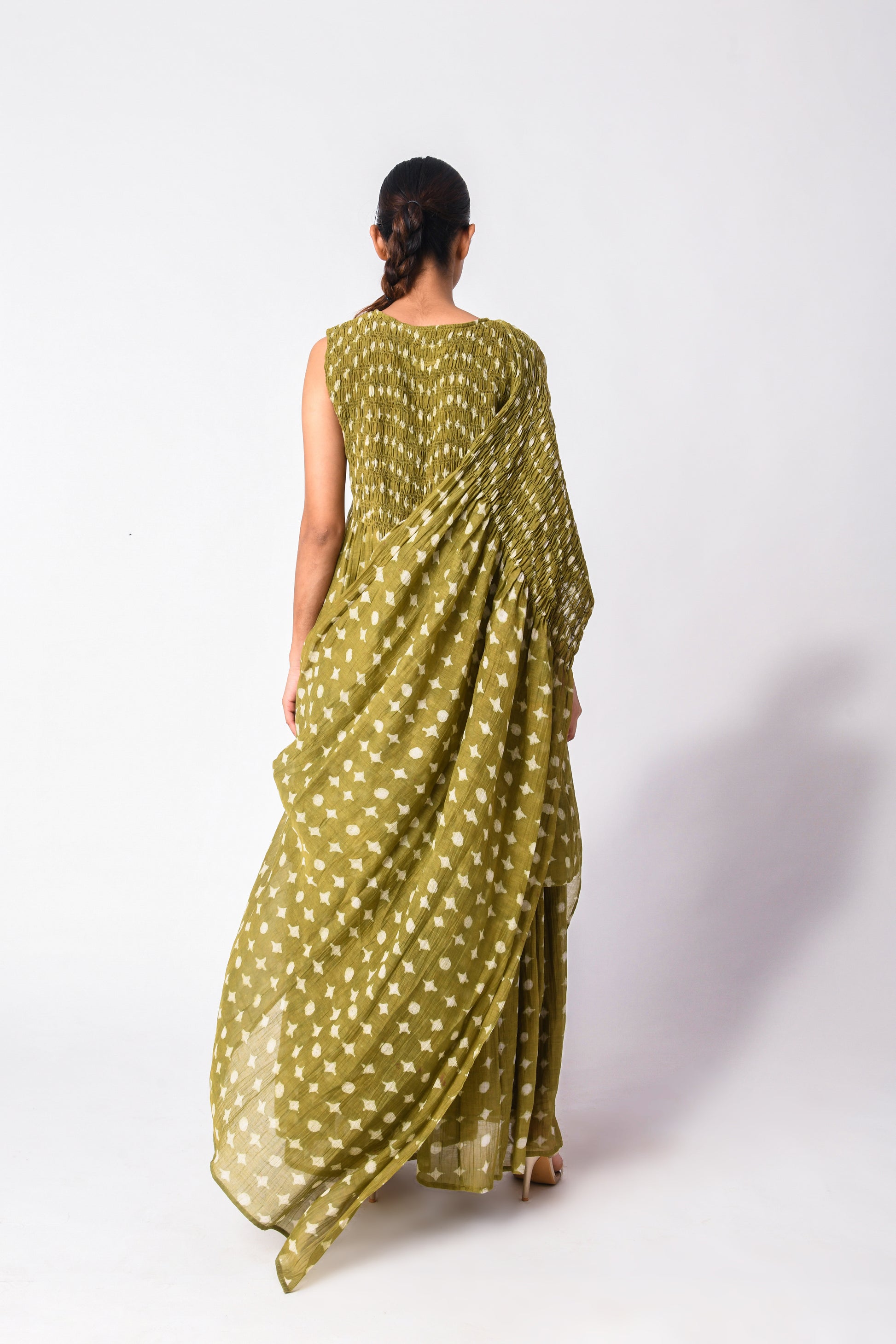 SMOCKY   HEENA SET
