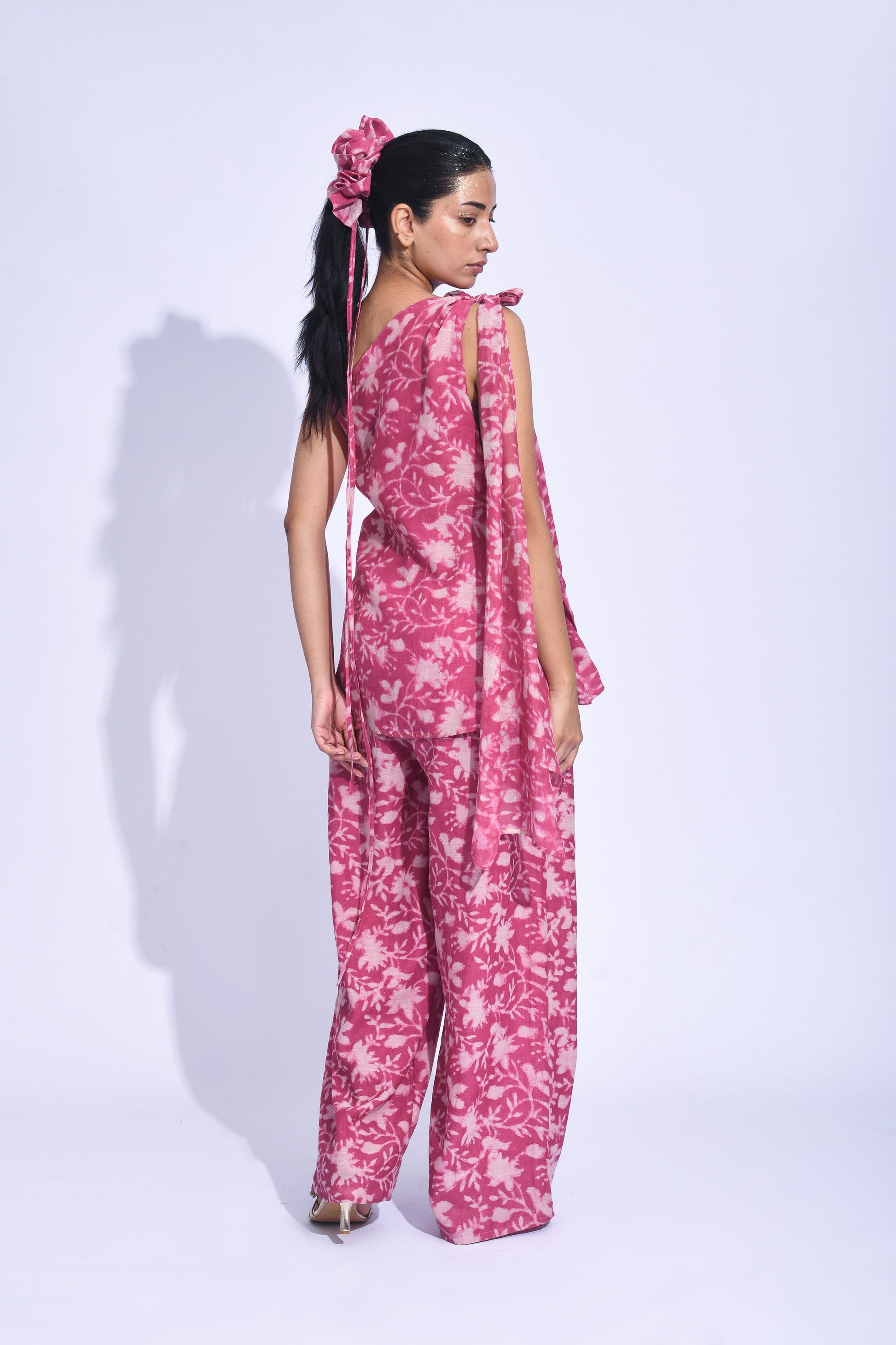 SANGRIA ONE SHOULDER SET