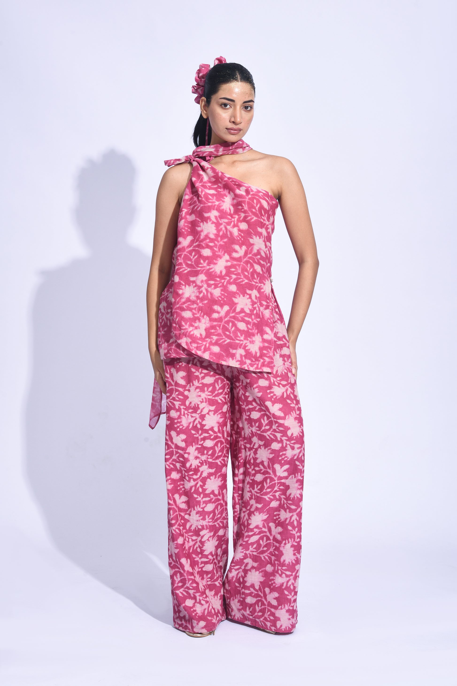 SANGRIA ONE SHOULDER SET