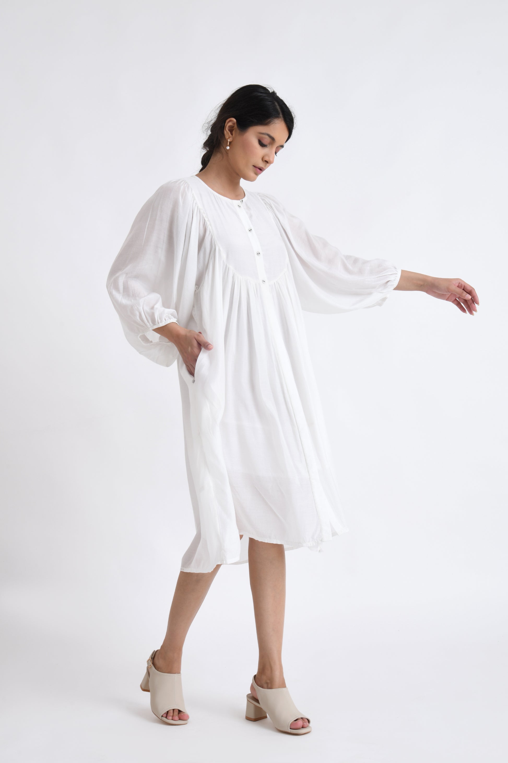 SHIRO DRESS
