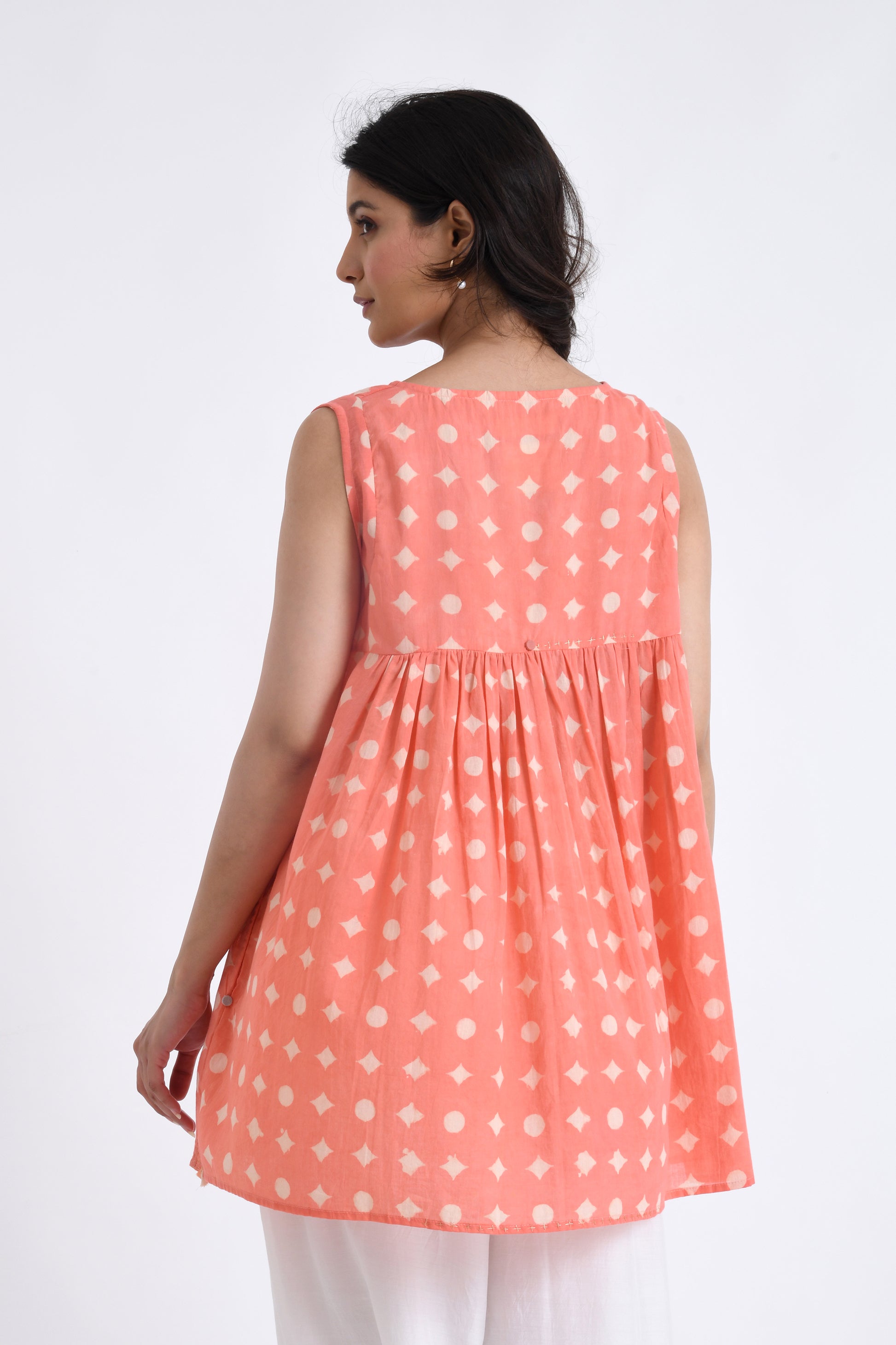 MIKAN NO SLEEVE TOP SET