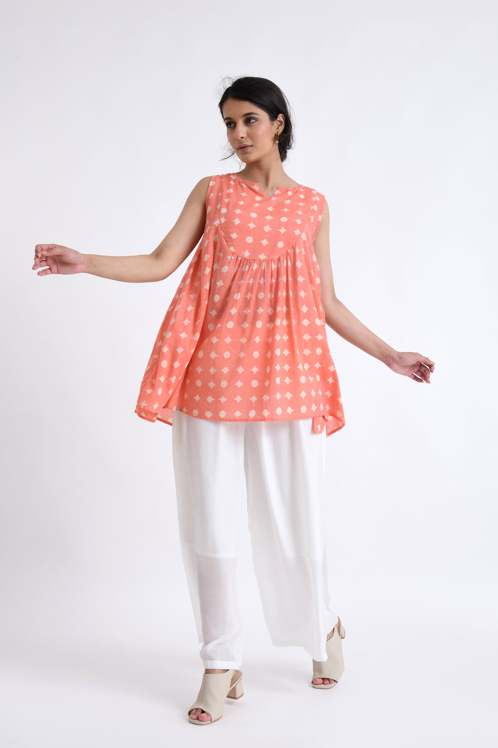 MIKAN NO SLEEVE TOP SET