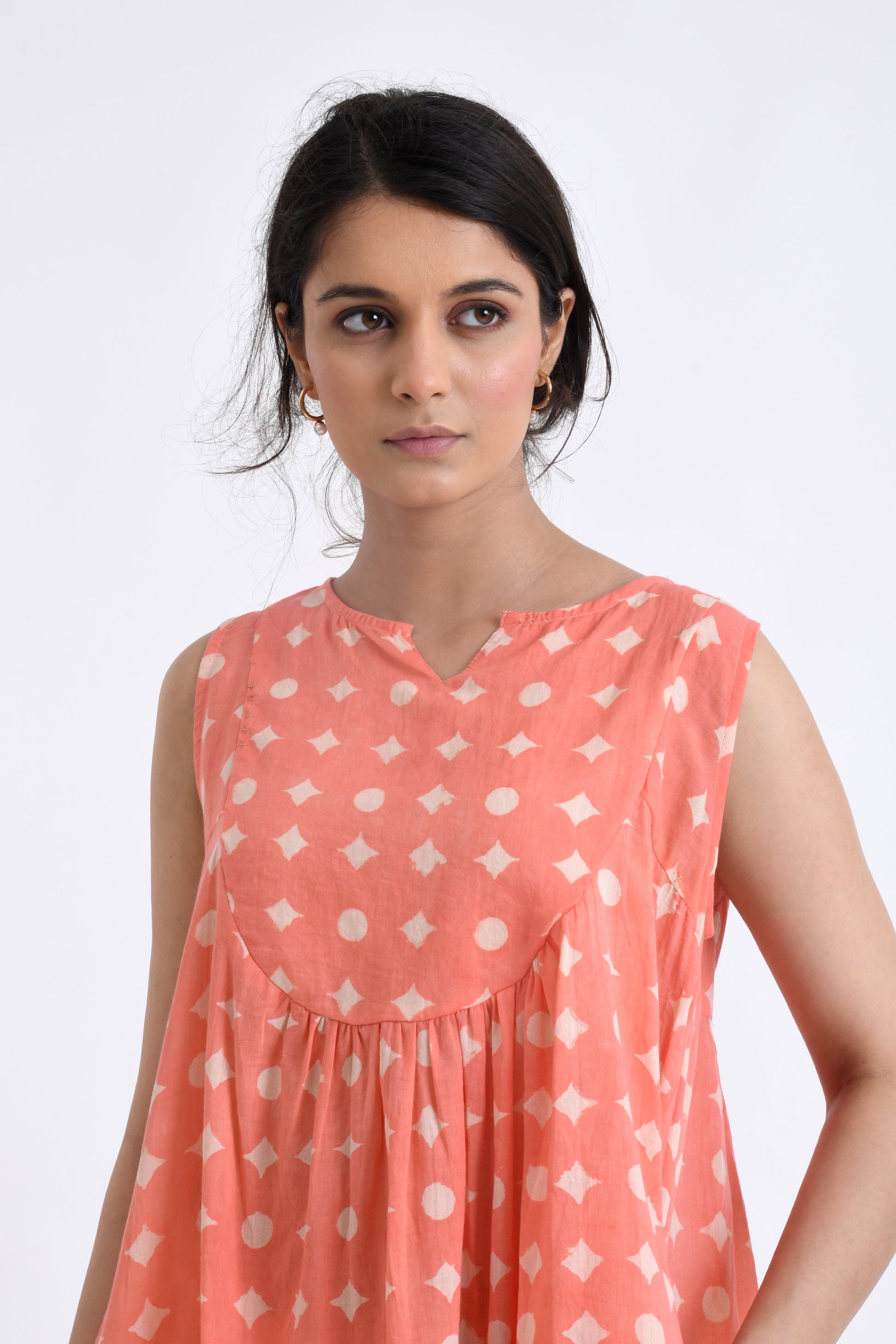 MIKAN NO SLEEVE TOP SET
