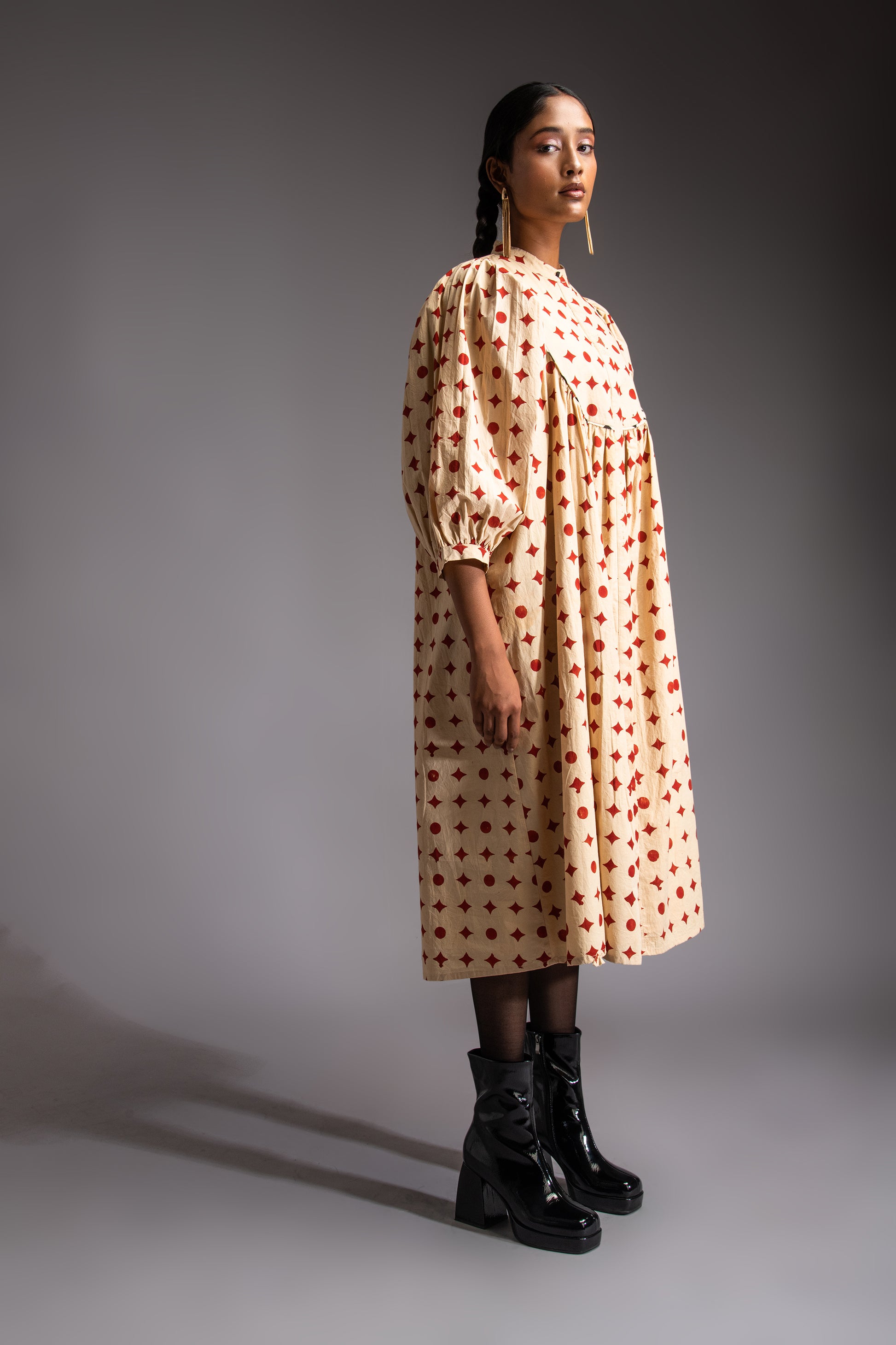 Voyage midi dress red