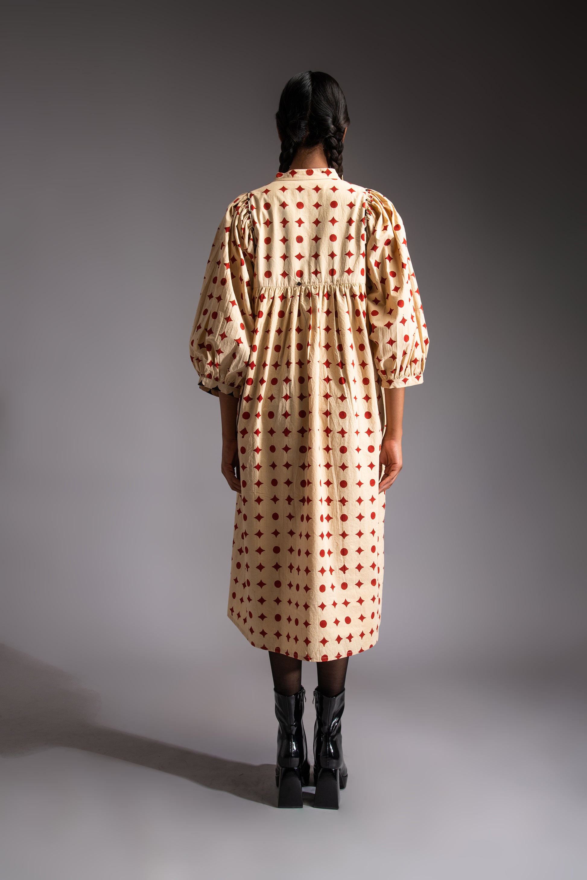 Voyage midi dress red