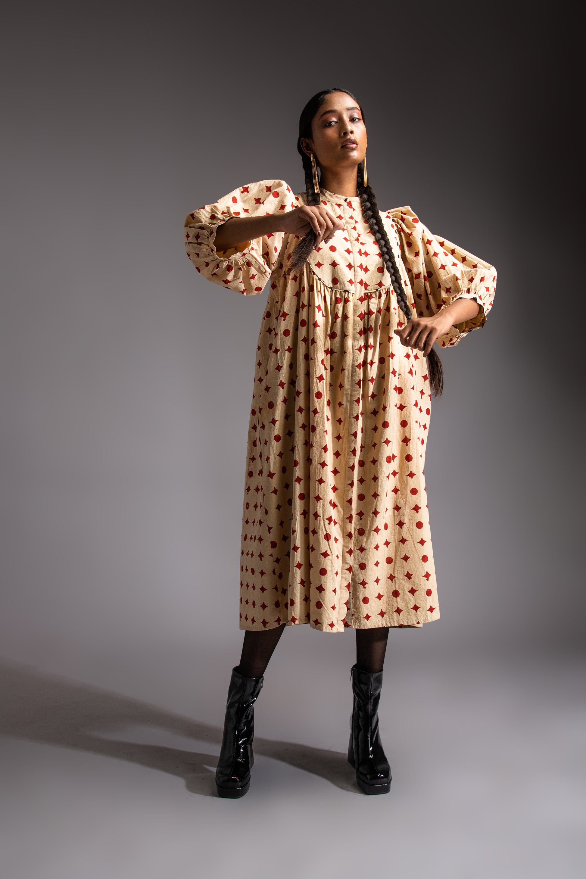 Voyage midi dress red
